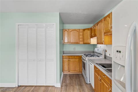 Tiny photo for 654 Wesley Drive, Berea, OH 44017 (MLS # 5232641)