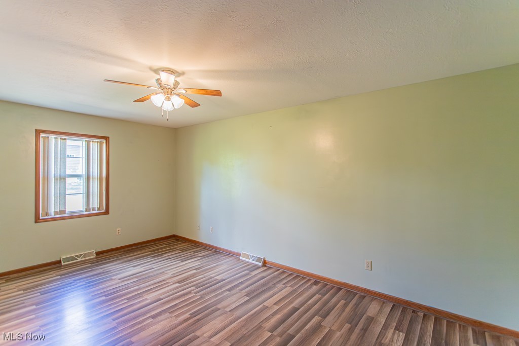 Roberto Place Condo - Residential