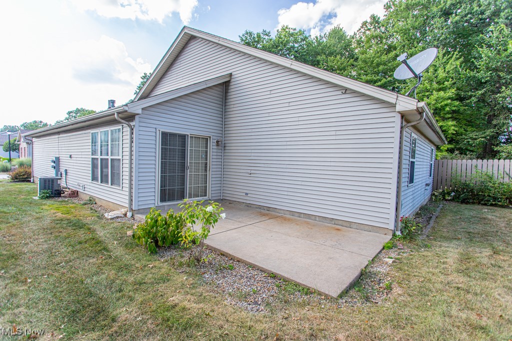 Roberto Place Condo - Residential