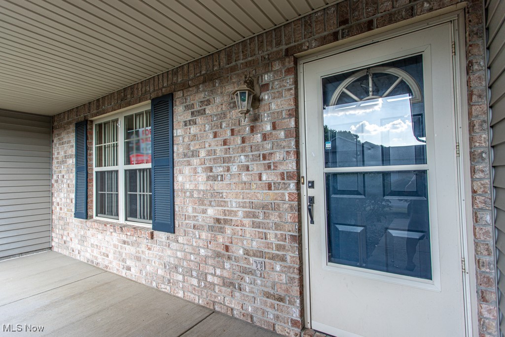 Roberto Place Condo - Residential