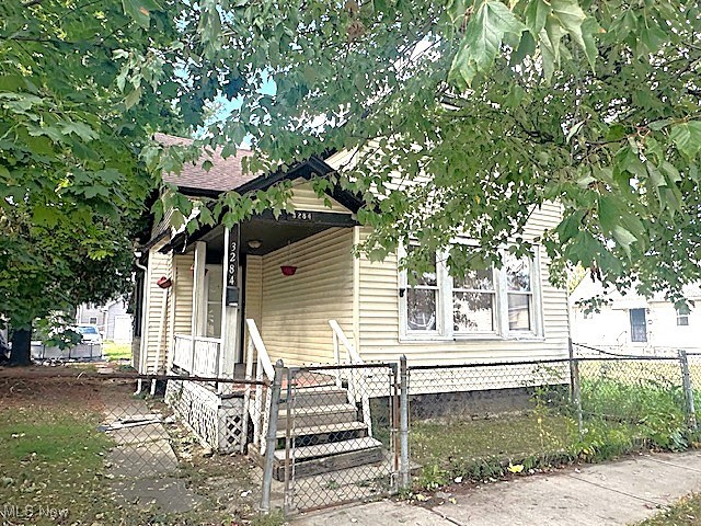 James M Hoyts - Commercial Sale