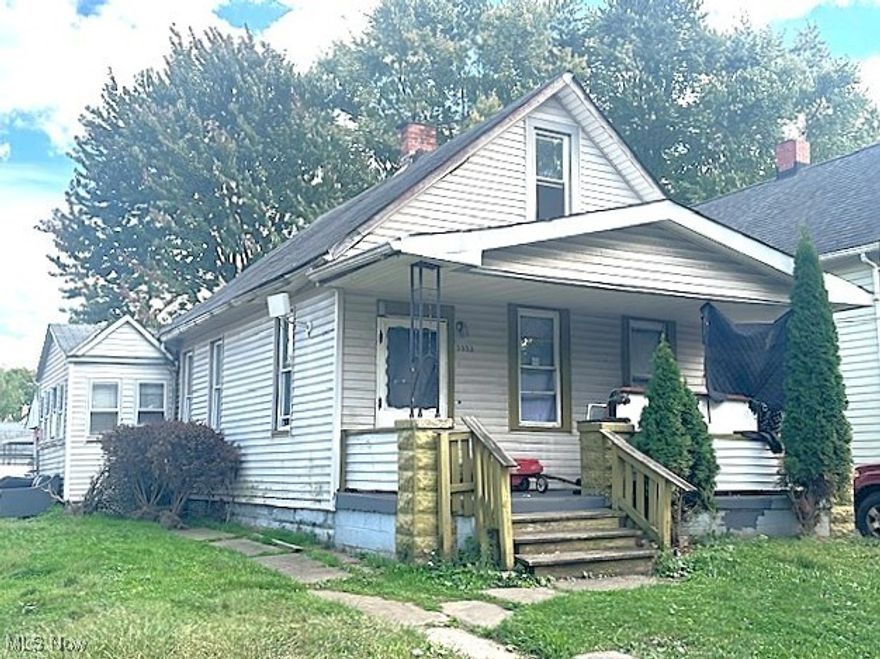 For Sale! Group 5 of 10 packs to a portfolio sale! This pack has 5 single family properties on WEST SIDE of Cleveland in 44102! Get a hold of these before they are gone! Addresses: 3284 W 50th, 3283 W 54th, 3310 W 54th, 3311 W 56th and 3333 W 58th! 3284 W 50th is tenant occupied at $750/month plus tenant pays gas/electric! 3283 W 54th is tenant occupied at $1100/month plus gas/electric! Drive by and see! Do not disturb tenants in tenant occupied properties! Great value! Seller retiring! Properties ready for new owner! No showings until contract during diligence period-NO SELLER FINANCING-Don't ask! These can be combined with other property packs if Buyer desires to purchase more than 5, there are 50 total properties! Please reach out to BOTH Listing agents cc'd in same email with questions or for complete list of portfolio properties! No seller financing-don't ask! Close to restaurants, hospitals, shopping, park systems, minutes from downtown and freeway access and more! Hurry this will not last long! Other portfolio properties for sale by same owner can be found at MLS #: 516-8592, 516-8702, 516-8708, 516-8710, 516-8730, 516-8784, 516-8792, 516-8799, 516-8806, 516-8808, 513-4198, and 512-5847!