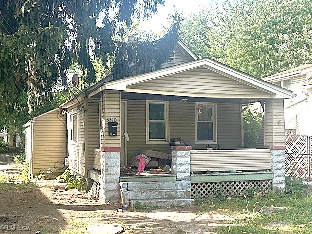 James M Hoyts - Commercial Sale