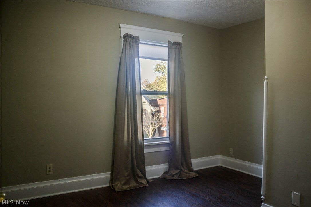 Smiths Sub/Bl 32 - Residential Lease