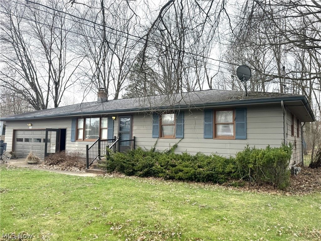 Photo of 1180 Keefer Road, Girard, OH 44420 (MLS # 5197573)