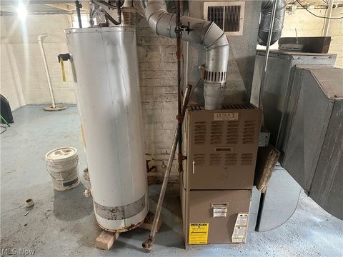 Tiny photo for 3541 E 113th Street, Cleveland, OH 44105 (MLS # 5190428)