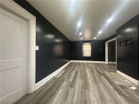 Tiny photo for 3541 E 113th Street, Cleveland, OH 44105 (MLS # 5190428)