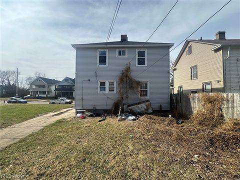 Tiny photo for 3541 E 113th Street, Cleveland, OH 44105 (MLS # 5190428)