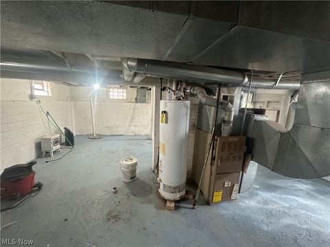 Tiny photo for 3541 E 113th Street, Cleveland, OH 44105 (MLS # 5190428)