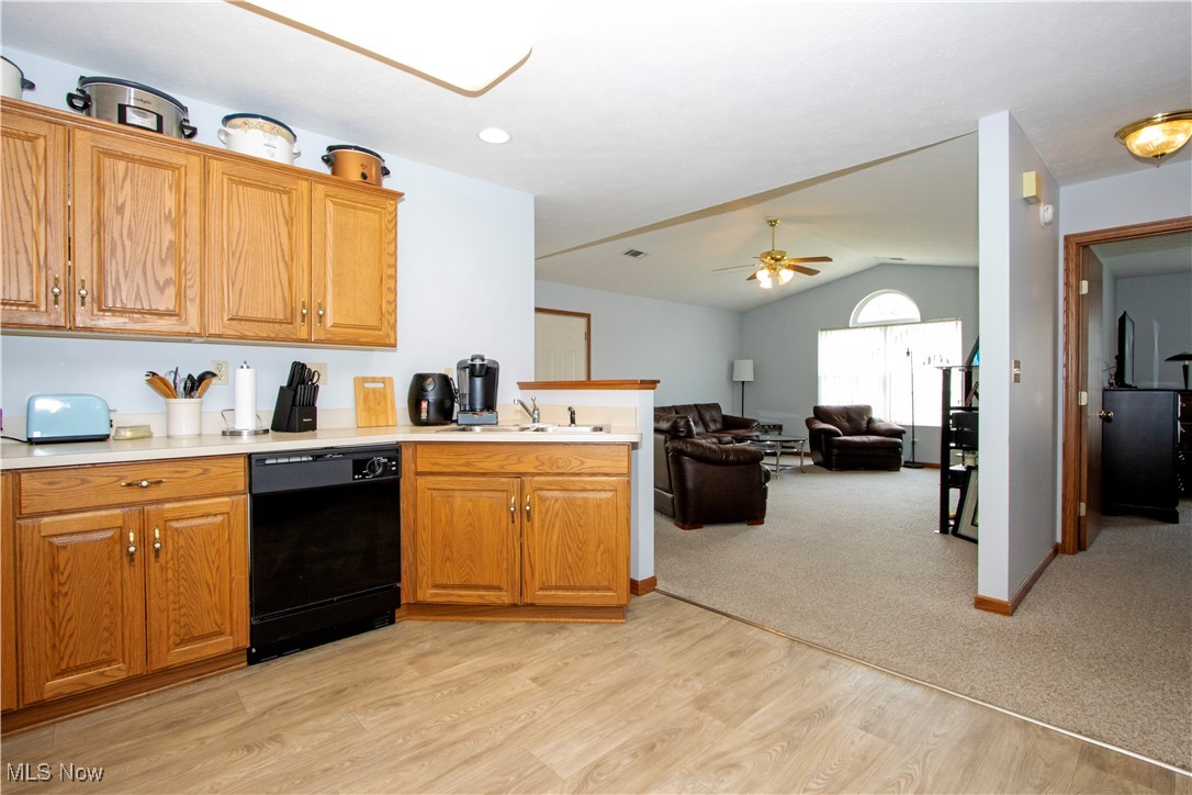3367 Bayberry Cove, Wooster, Ohio image 5