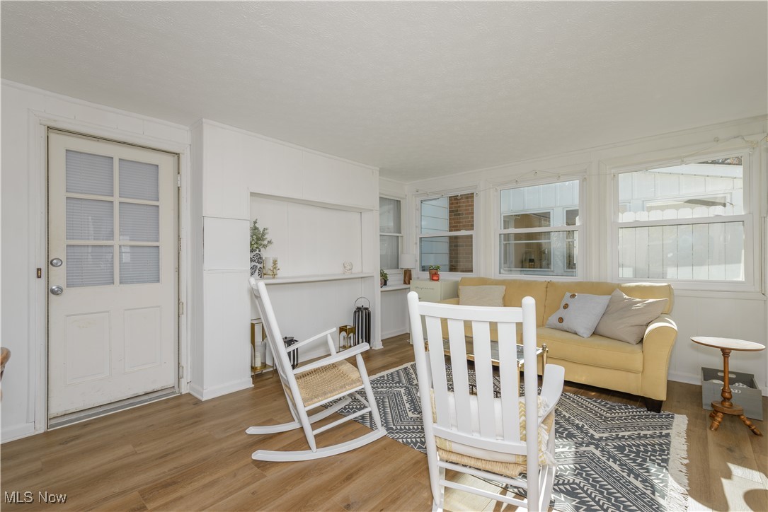 Cuyahoga Falls, Ohio 44223, United States, 3 Bedrooms Bedrooms, ,3 BathroomsBathrooms,Residential,Active,96795