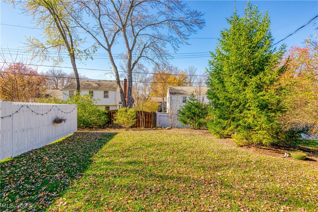 Cuyahoga Falls, Ohio 44223, United States, 3 Bedrooms Bedrooms, ,3 BathroomsBathrooms,Residential,Active,96795