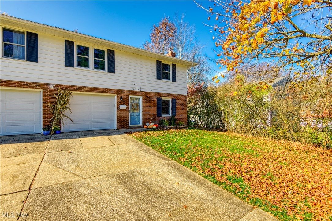 Cuyahoga Falls, Ohio 44223, United States, 3 Bedrooms Bedrooms, ,3 BathroomsBathrooms,Residential,Active,96795