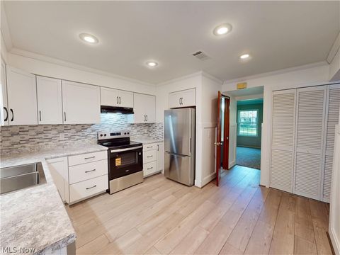 Tiny photo for 8240 Deepwood Boulevard #7-2, Mentor, OH 44060 (MLS # 5215203)