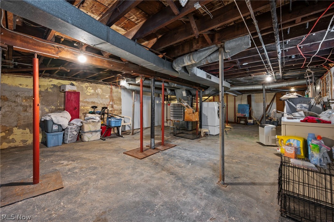 Mentor Ave Allotment - Residential