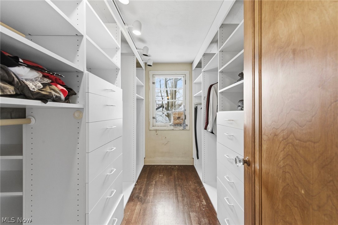 Mentor Ave Allotment - Residential