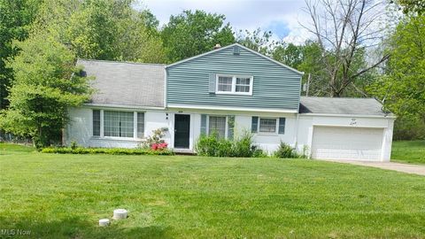 3742 Concord Drive Beachwood OH 44122