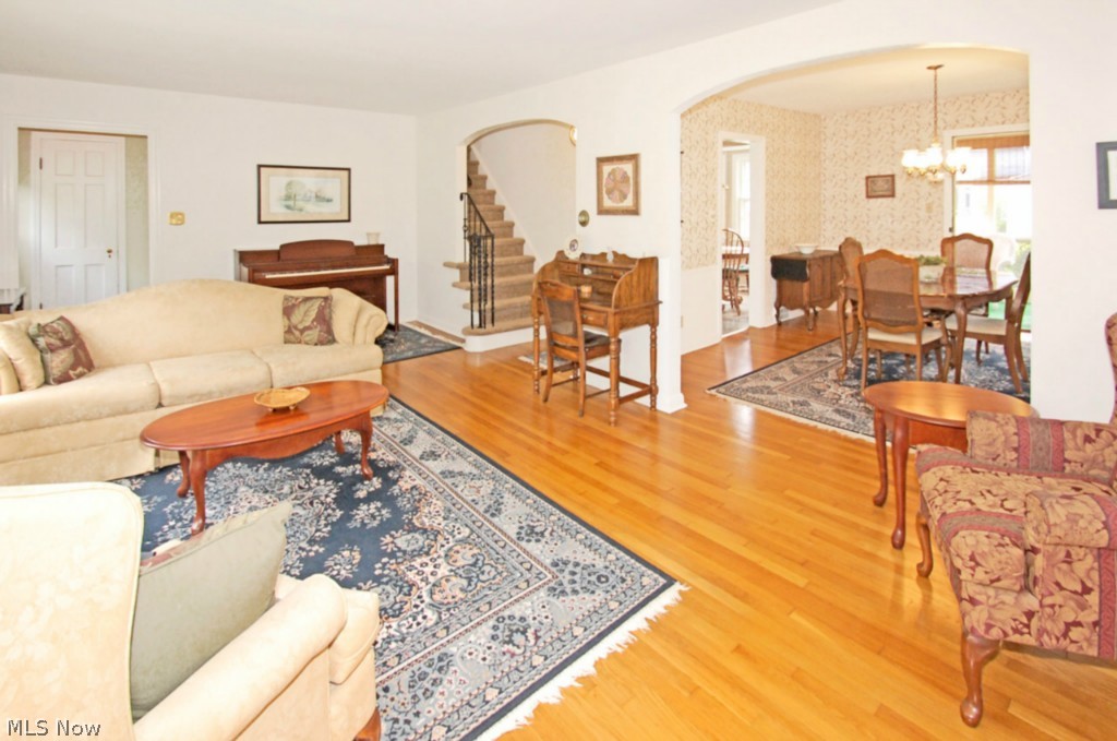 Valley View 01 - Residential