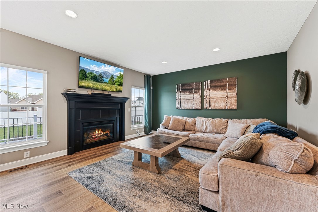 4351 Weathervane Drive, Lorain, Ohio image 25