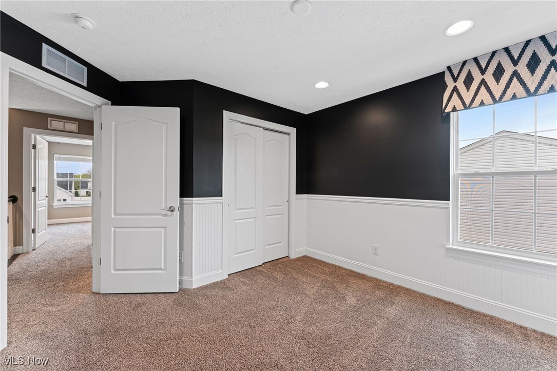 4351 Weathervane Drive, Lorain, Ohio image 33