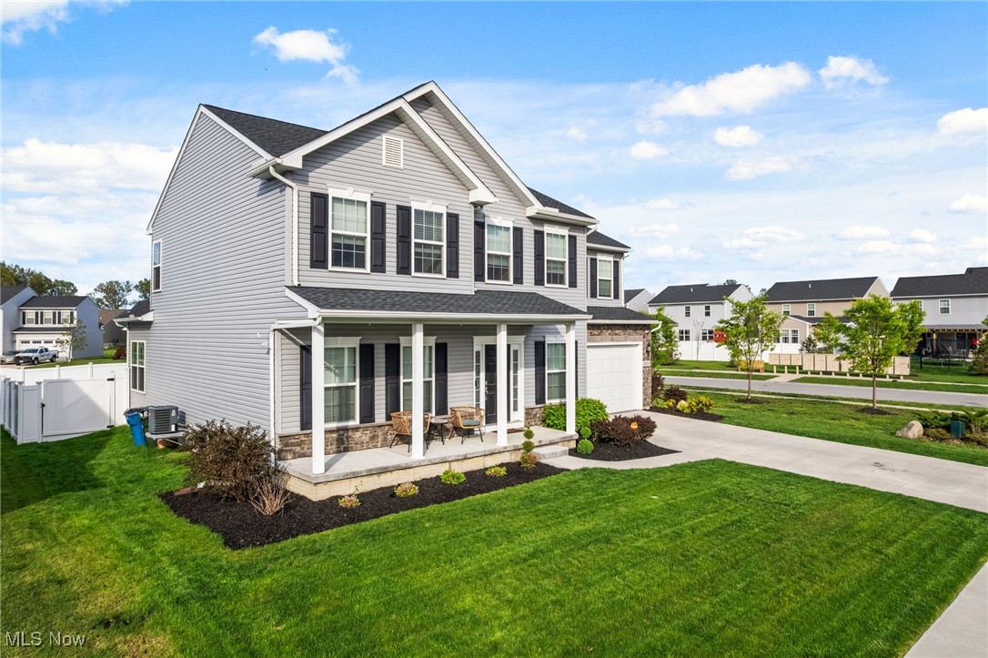 4351 Weathervane Drive, Lorain, Ohio image 4