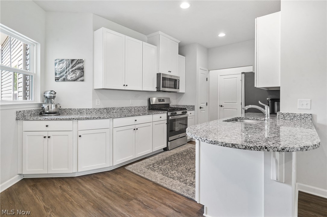 Enclave/Old Mill Pond Ph 1 - Residential