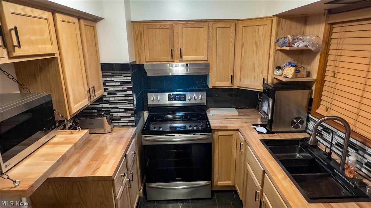 4026 Lake Vista Road, Akron, Ohio image 12