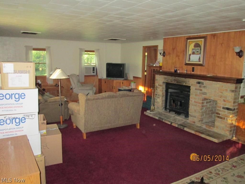 Washington PIke - Residential
