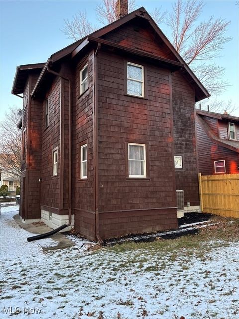 Tiny photo for 84 E Ido Avenue, Akron, OH 44301 (MLS # 5177649)