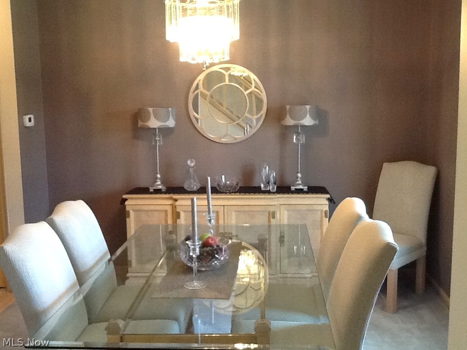 Hunt Club Mdws 04 - Residential