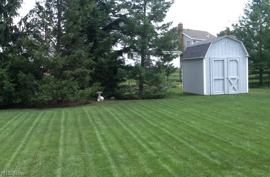 Hunt Club Mdws 04 - Residential