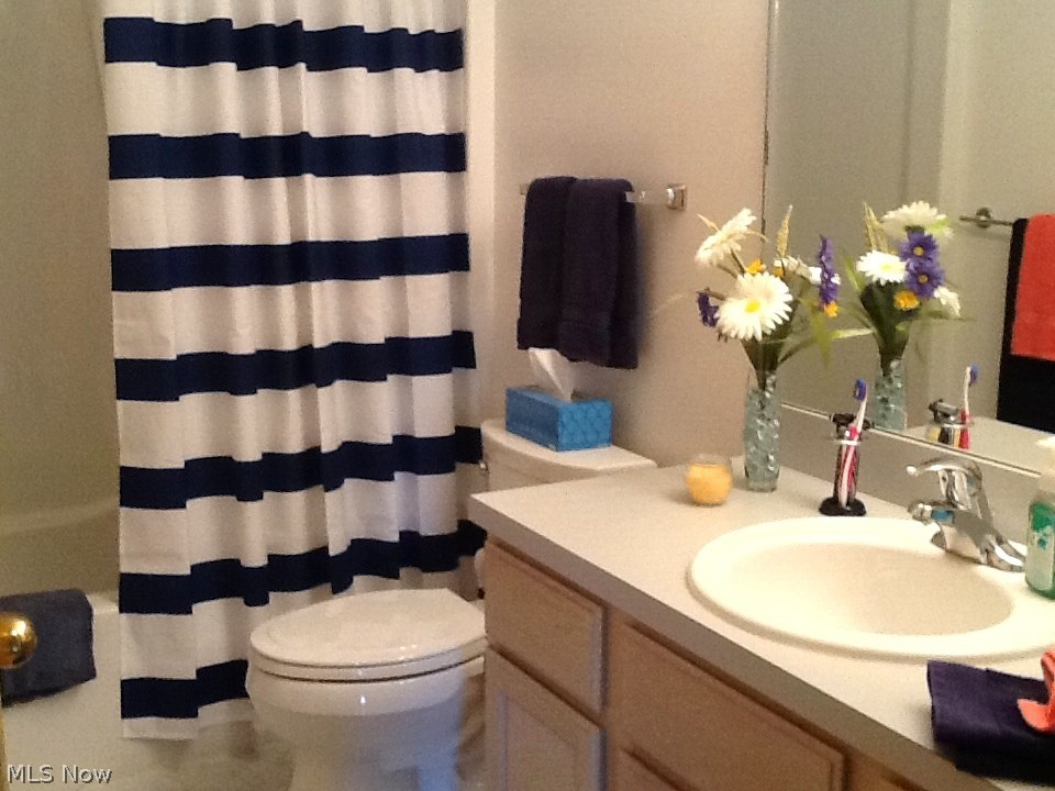 Hunt Club Mdws 04 - Residential