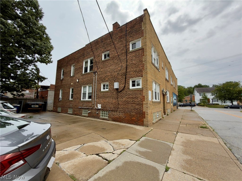 17020 Madison Avenue