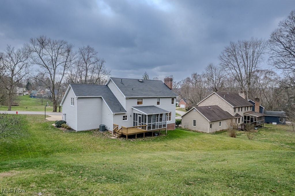 1203 Greenmont Circle, Vienna, West Virginia image 9