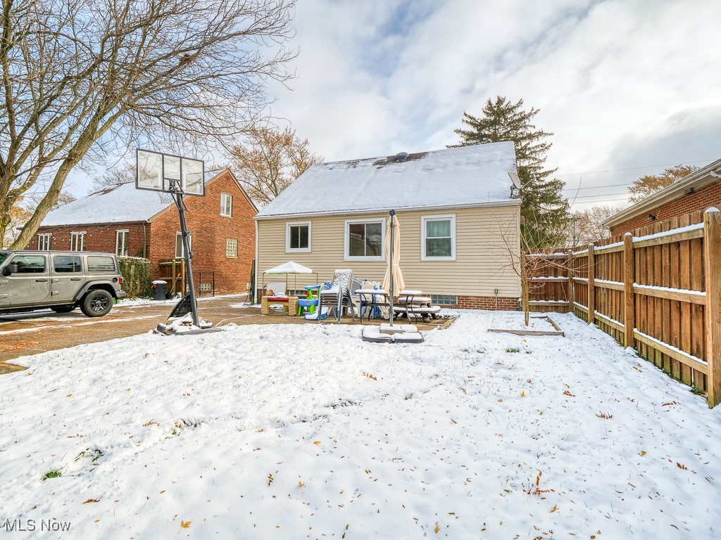 S H Kleinman Realty Cos Yorkl - Residential