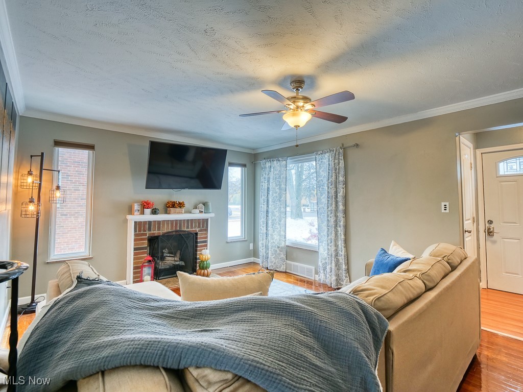 S H Kleinman Realty Cos Yorkl - Residential