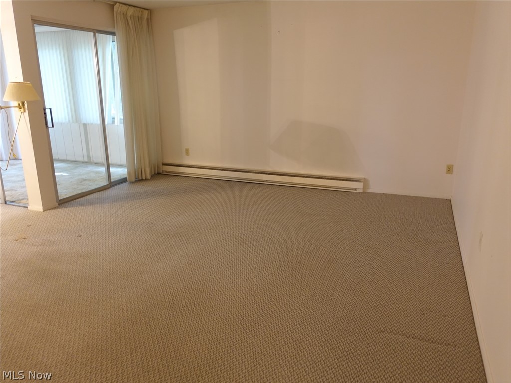 Silver Lake Towers - Residential