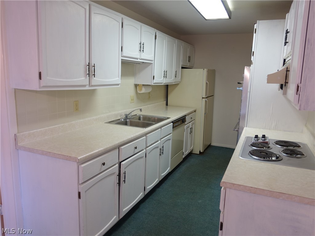 Silver Lake Towers - Residential