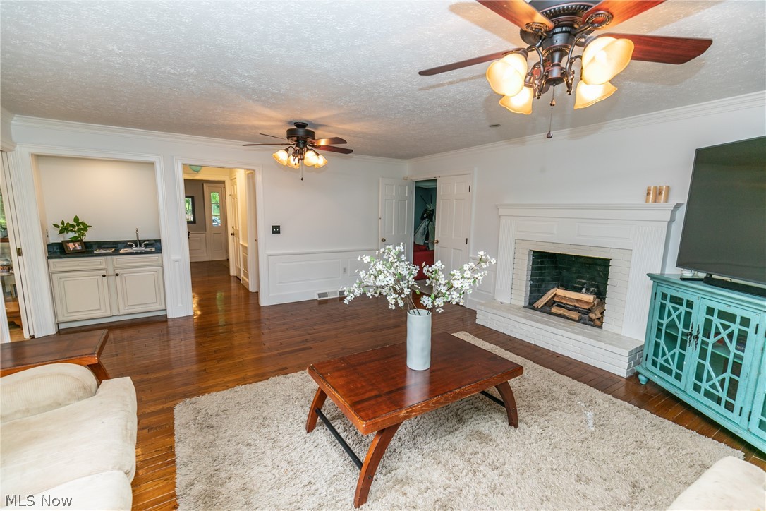 White Horse Acres - Residential