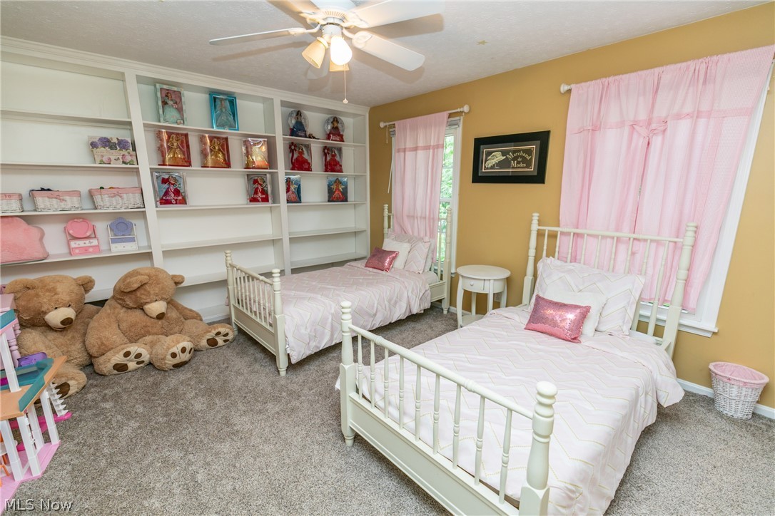 White Horse Acres - Residential