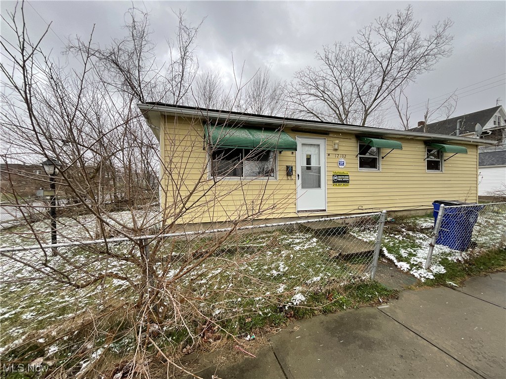 This one brings in a lot of rent. Recently renovated, pretty new when you consider how old Cleveland housing stock is, it's basically a new construction rental property. Anyway you slice it, it's a good income producer. Email agent for market rent roll & video tour along with complete investment analysis, drone footage, information on the mechanical systems of the building. Professional property management available. Local & out of state investors welcome!