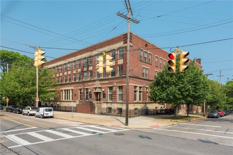 3200 Franklin Boulevard 203 Cleveland OH 44113