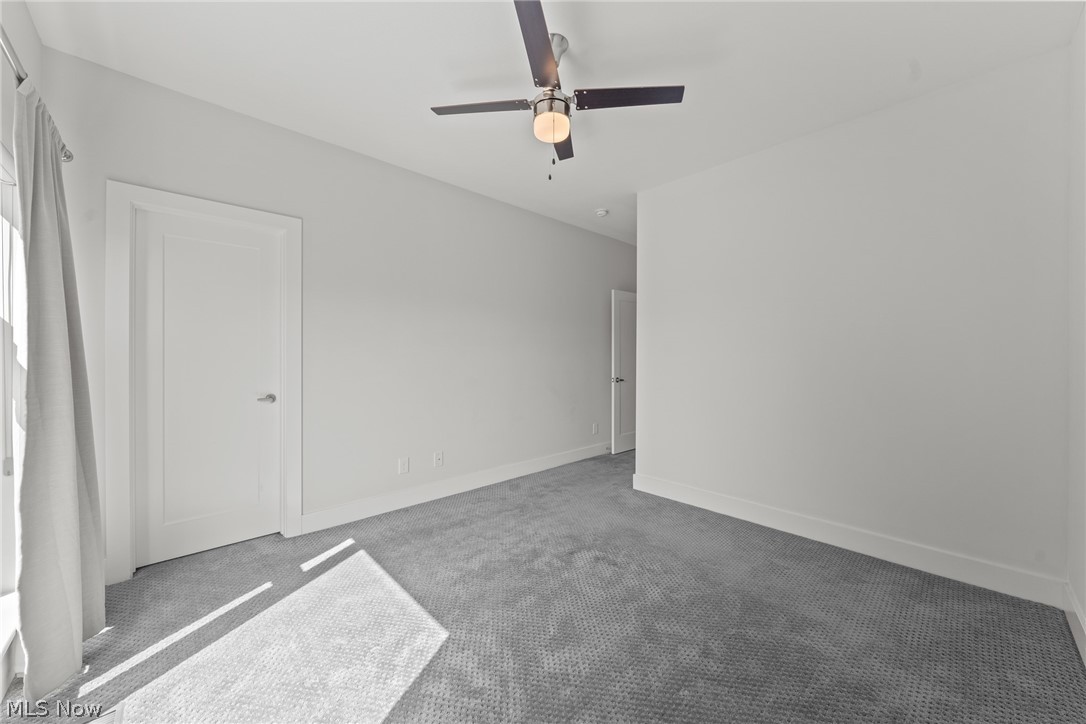 Breakwater Bluffs Lt Twnhms S - Residential