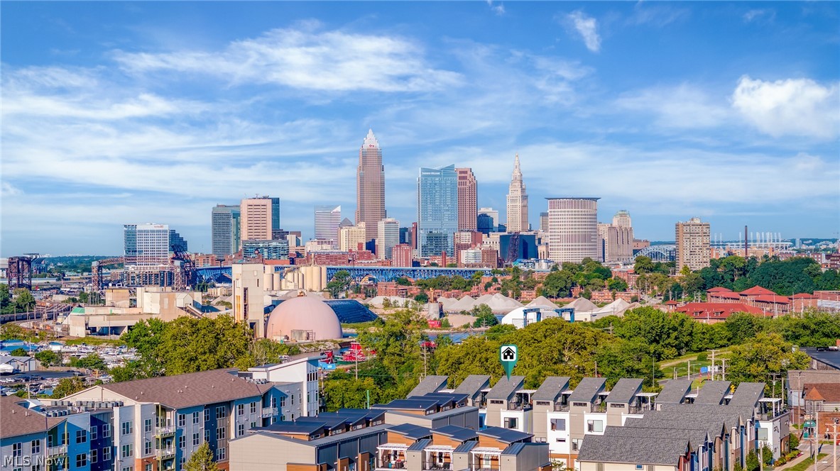 Breakwater Bluffs Lt Twnhms S - Residential