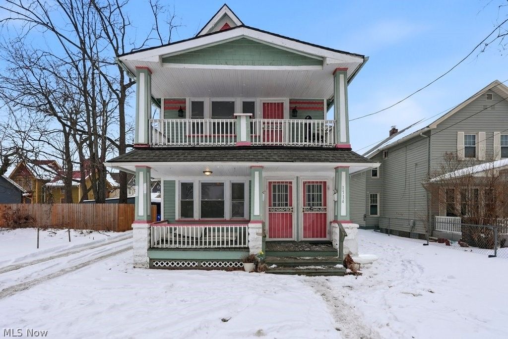 Photo of 1714 Castle Avenue, Cleveland, OH 44113 (MLS # 5197351)