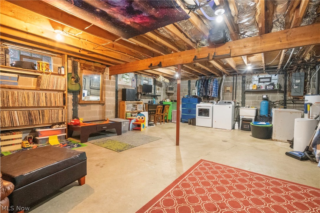 Valli Hi Acres - Residential