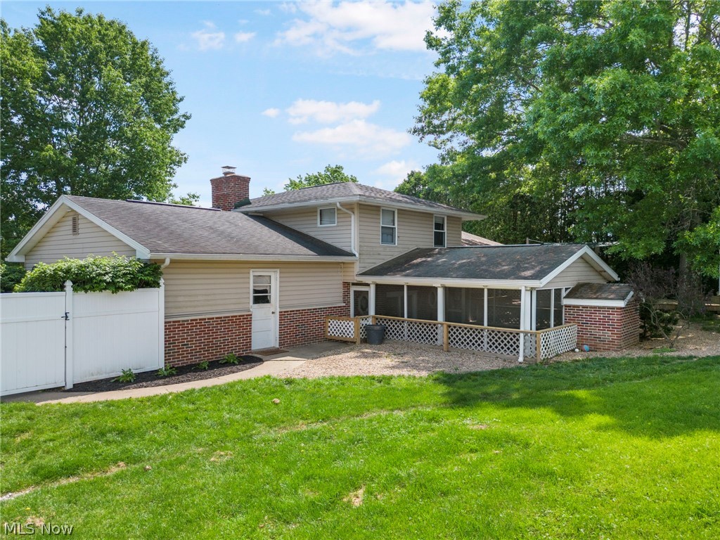 Valli Hi Acres - Residential