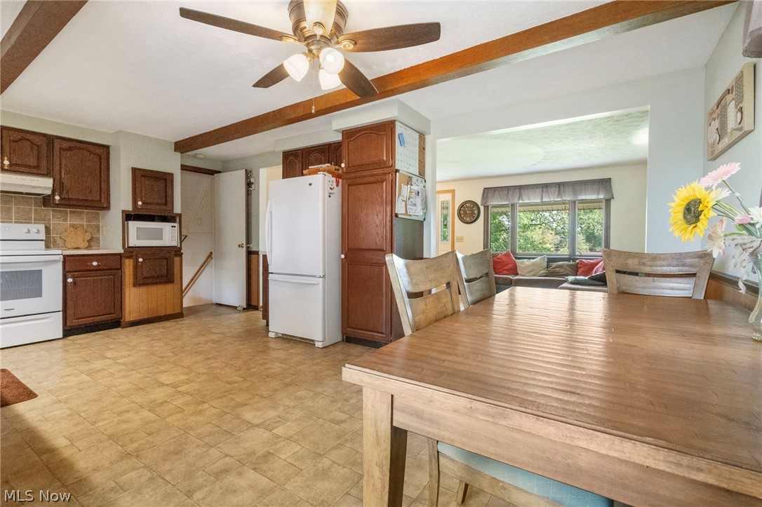 Valli Hi Acres - Residential