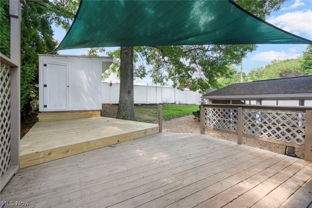 Valli Hi Acres - Residential