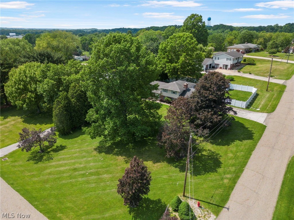 Valli Hi Acres - Residential